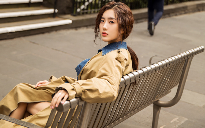 A股主要股指上涨，航天军工板块走强